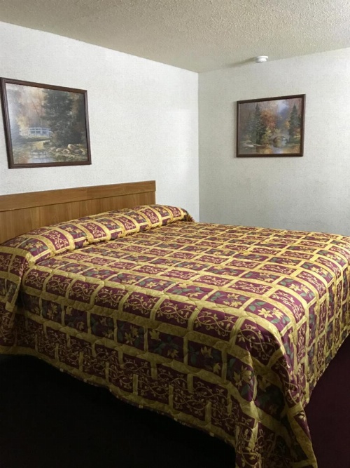 Economy Inn - Sweetwater image 4